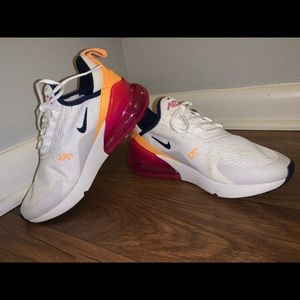 Nike air 270’s. Size 6 limited edition color. Great condition. Worn a few times